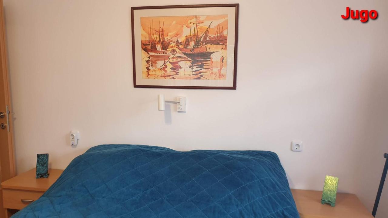 Apartments Bura & Jugo, Cres, Without Stress Exterior photo