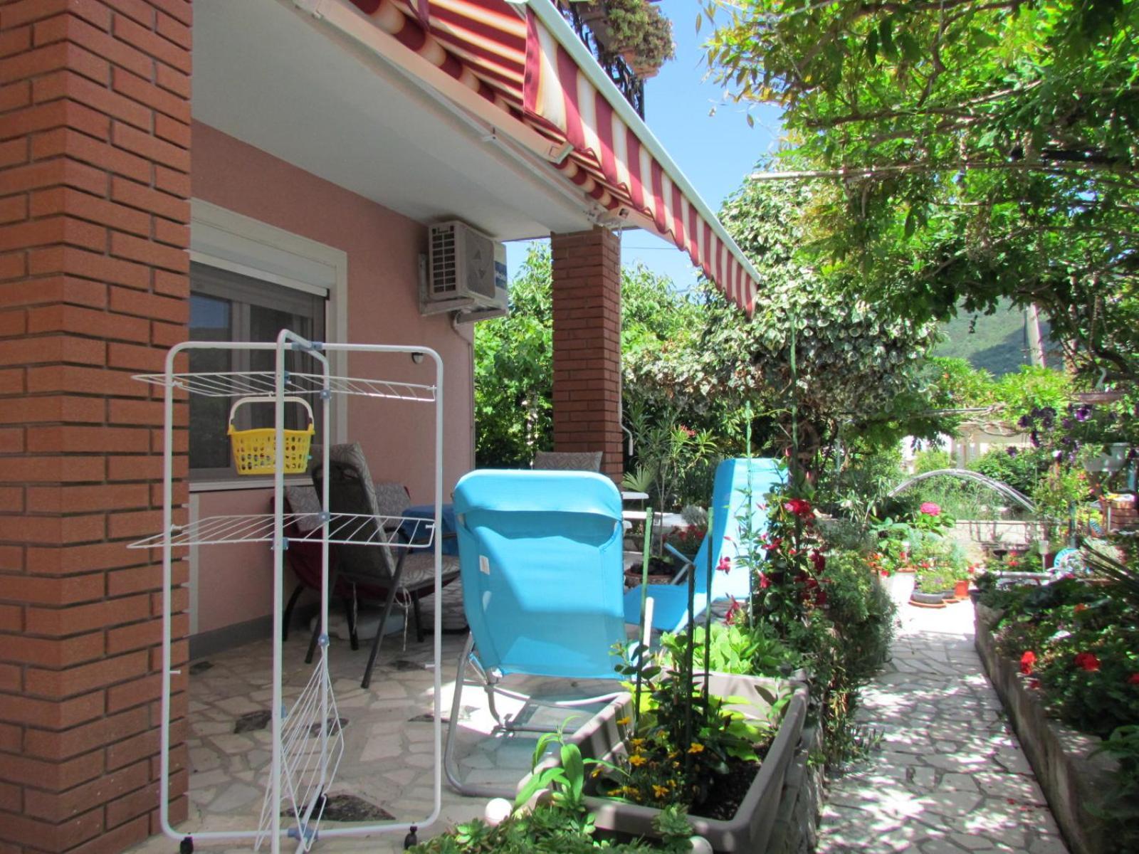 Apartments Bura & Jugo, Cres, Without Stress Exterior photo