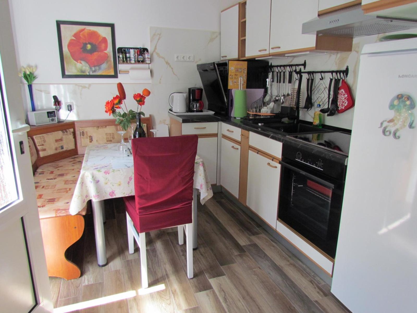 Apartments Bura & Jugo, Cres, Without Stress Exterior photo